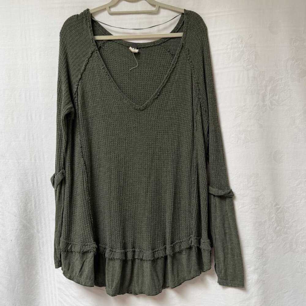 We the Free Classic Boho Green Oversized Long Sleeve Thermal Top Womens Medium
